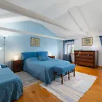 Santina Near Porec Вилла Radovani